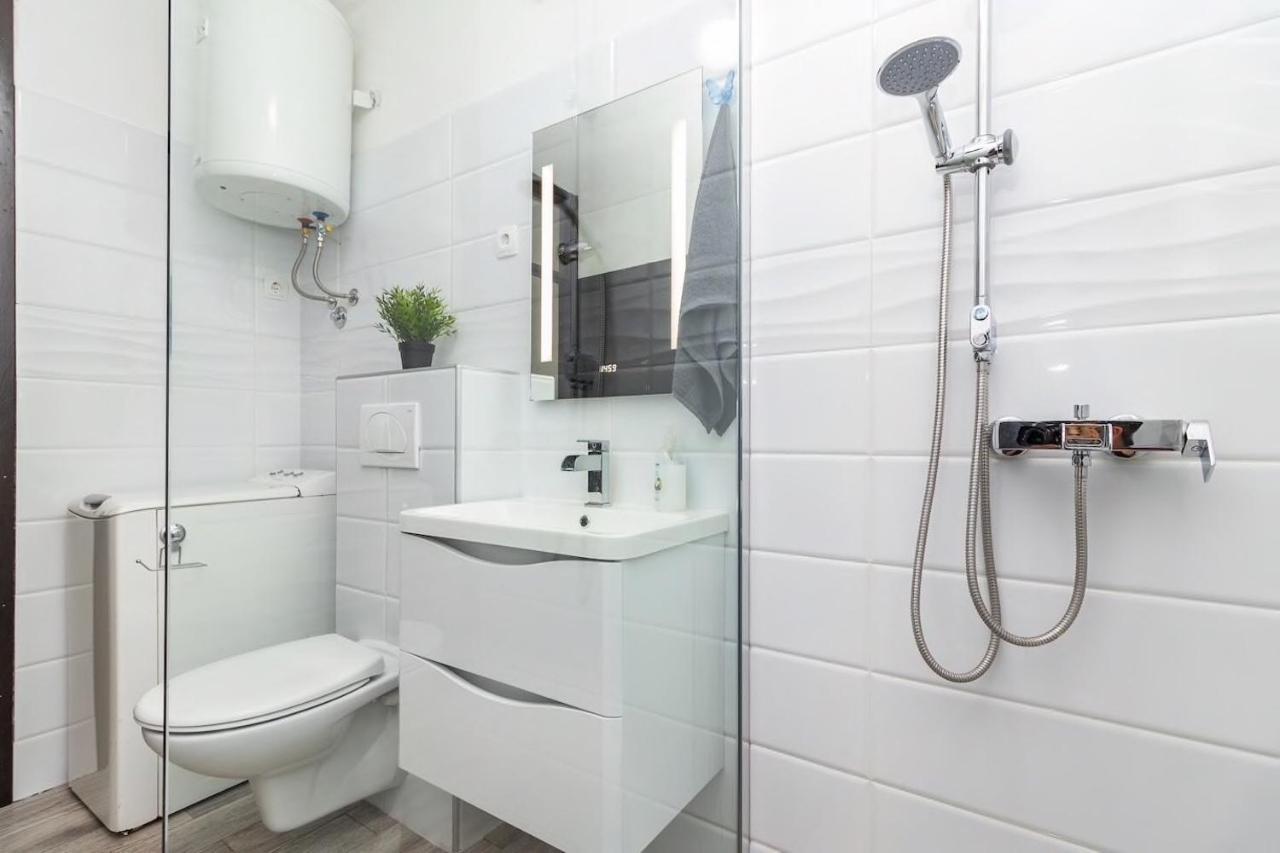 Apartman Sanja Pula Buitenkant foto