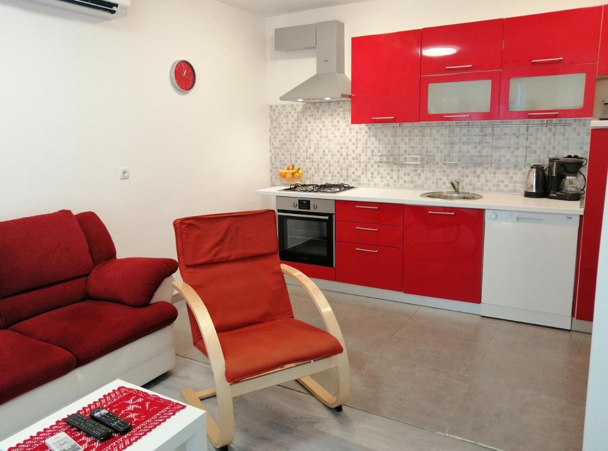 Apartman Sanja Pula Buitenkant foto