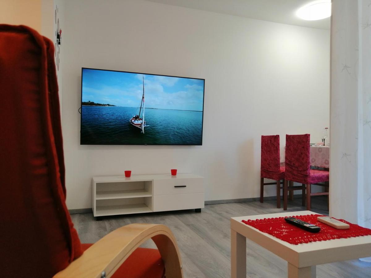 Apartman Sanja Pula Buitenkant foto